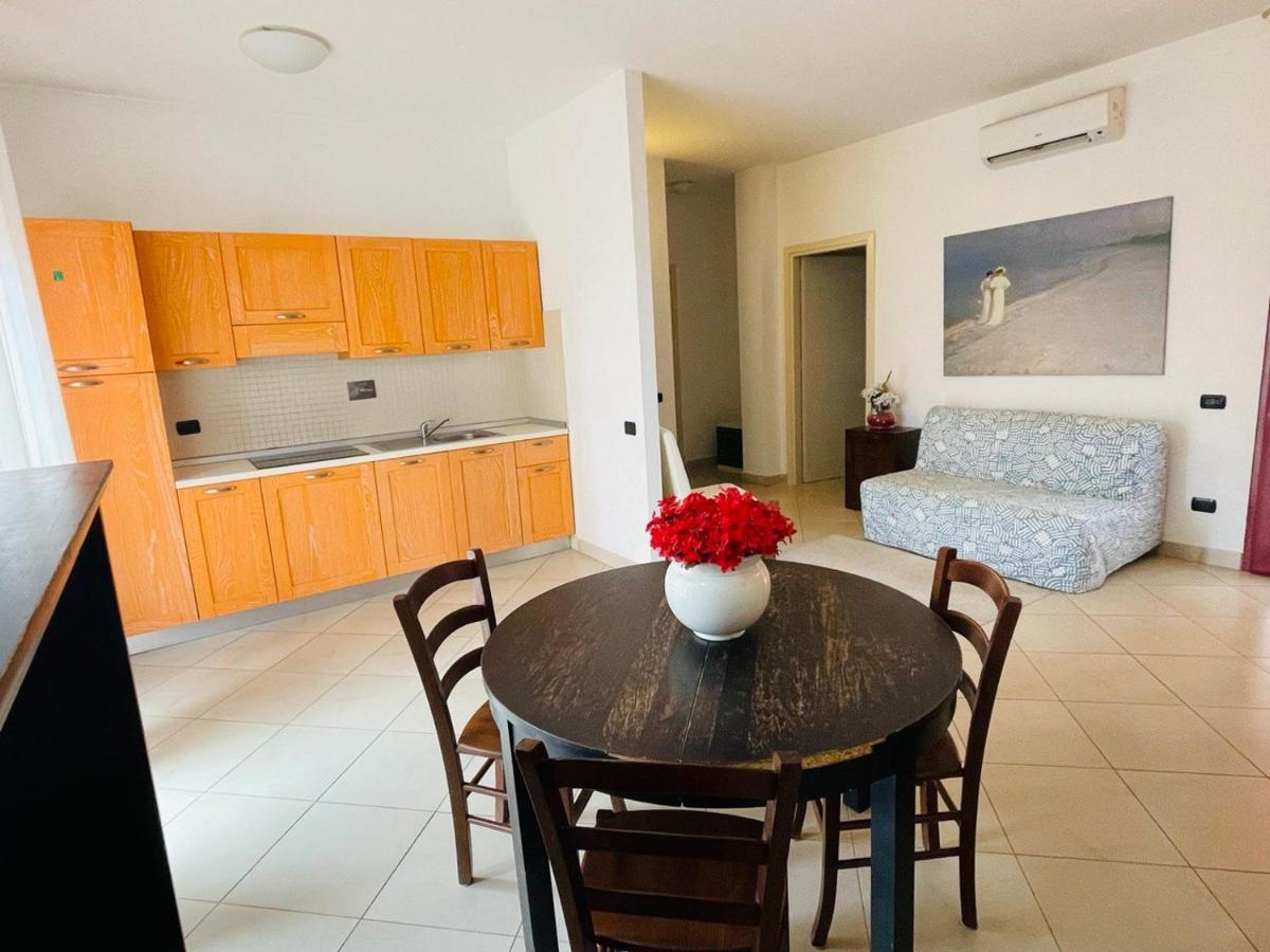 Regina Del Mare Holiday Apartments Tirrenia Zewnętrze zdjęcie